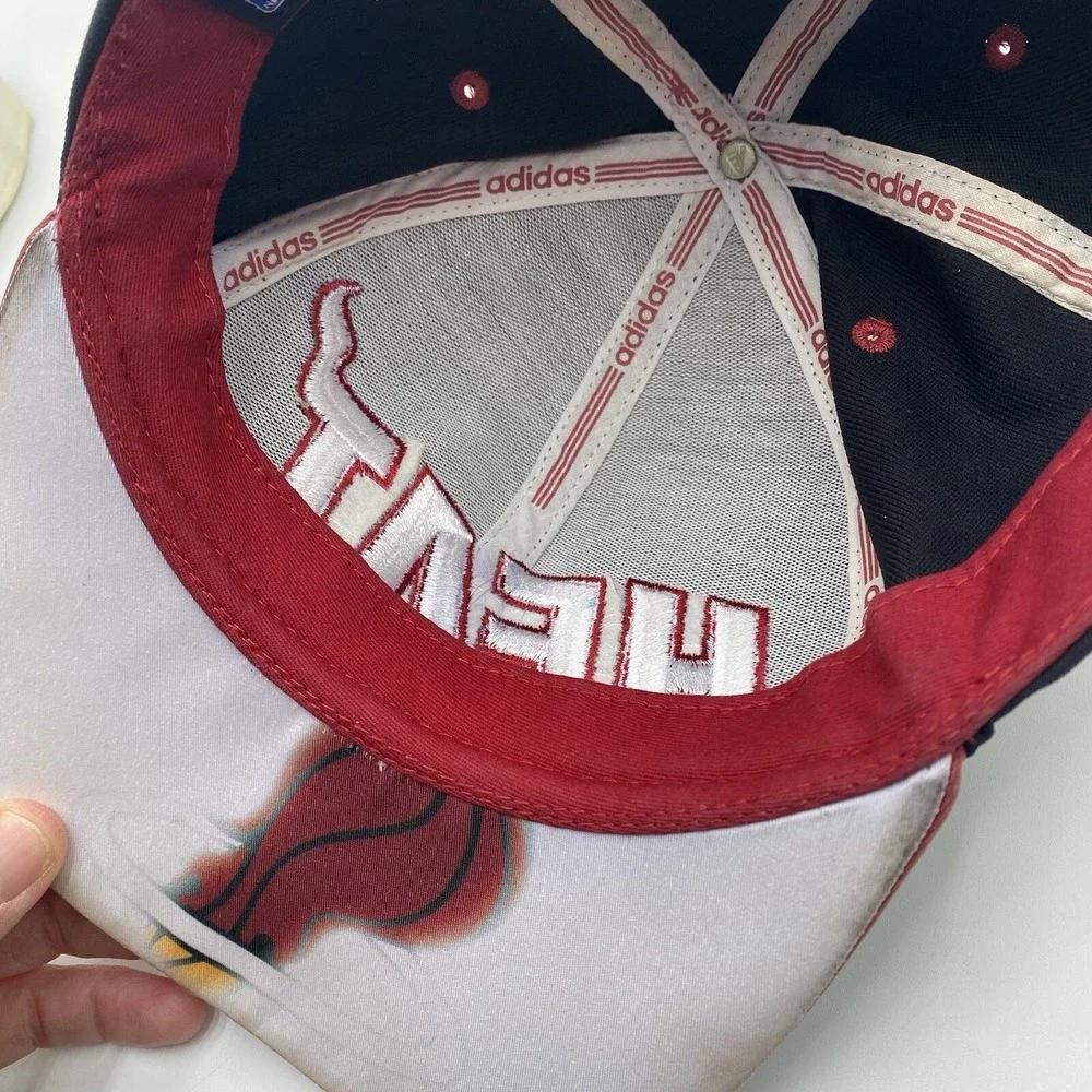 Miami Heat Hat‎ Throwback Adidas SnapBack Spellout Black Cleaned